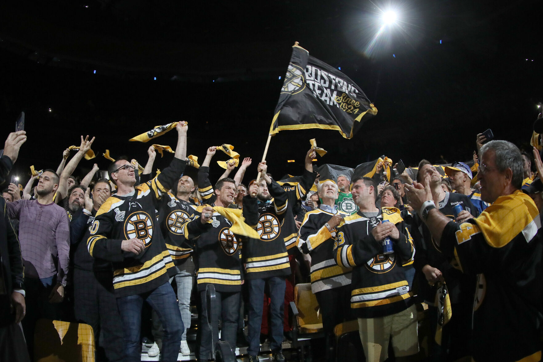#2 Boston Bruins ($162.36)